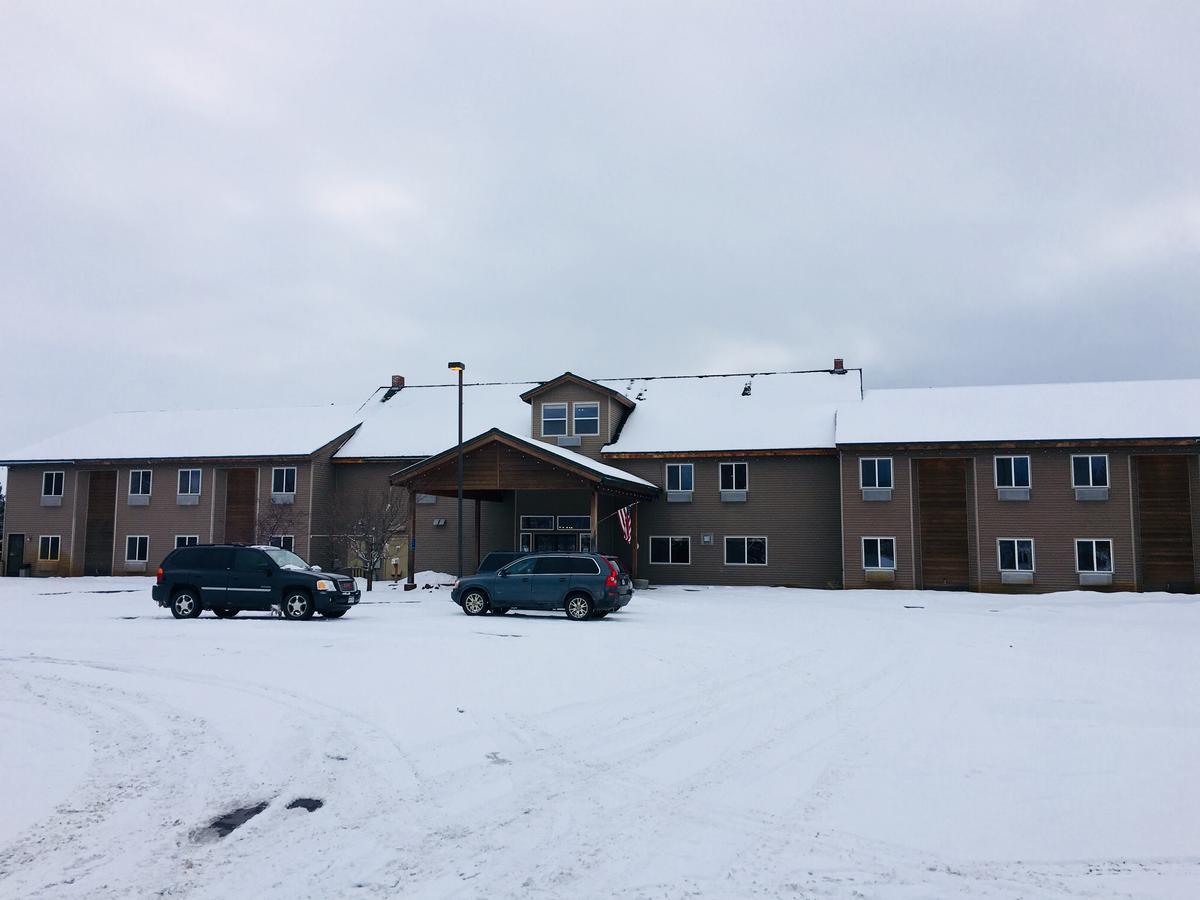 Boulder Creek Inn Donnelly Ngoại thất bức ảnh