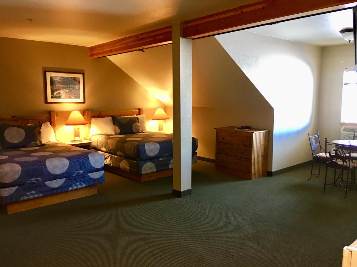 Boulder Creek Inn Donnelly Ngoại thất bức ảnh