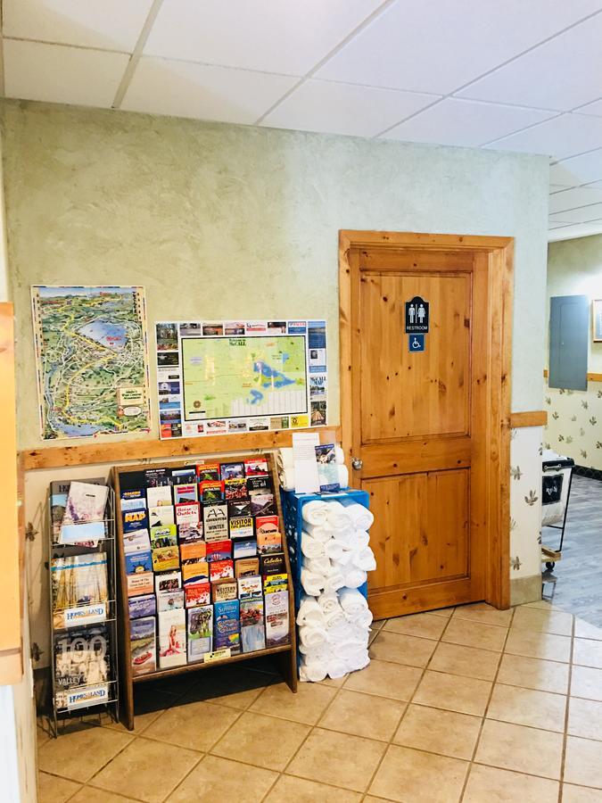 Boulder Creek Inn Donnelly Ngoại thất bức ảnh