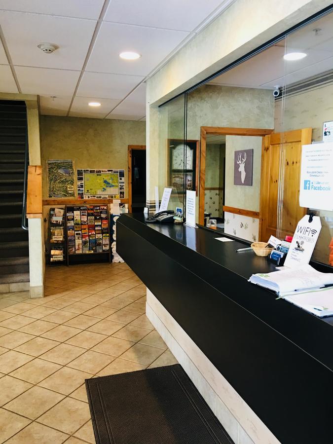 Boulder Creek Inn Donnelly Ngoại thất bức ảnh