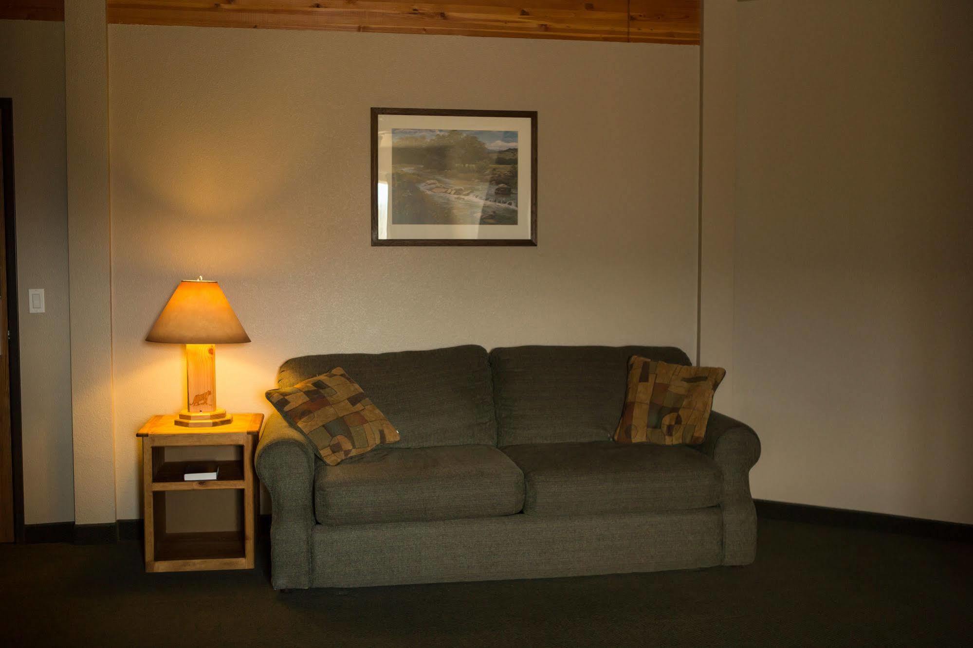 Boulder Creek Inn Donnelly Ngoại thất bức ảnh